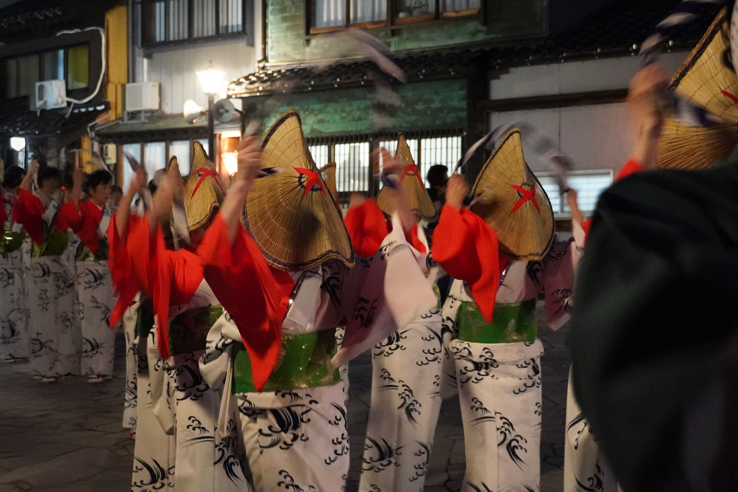 高岡鋳物のまち・金屋町に受け継がれる 御印祭(ごいんさい)