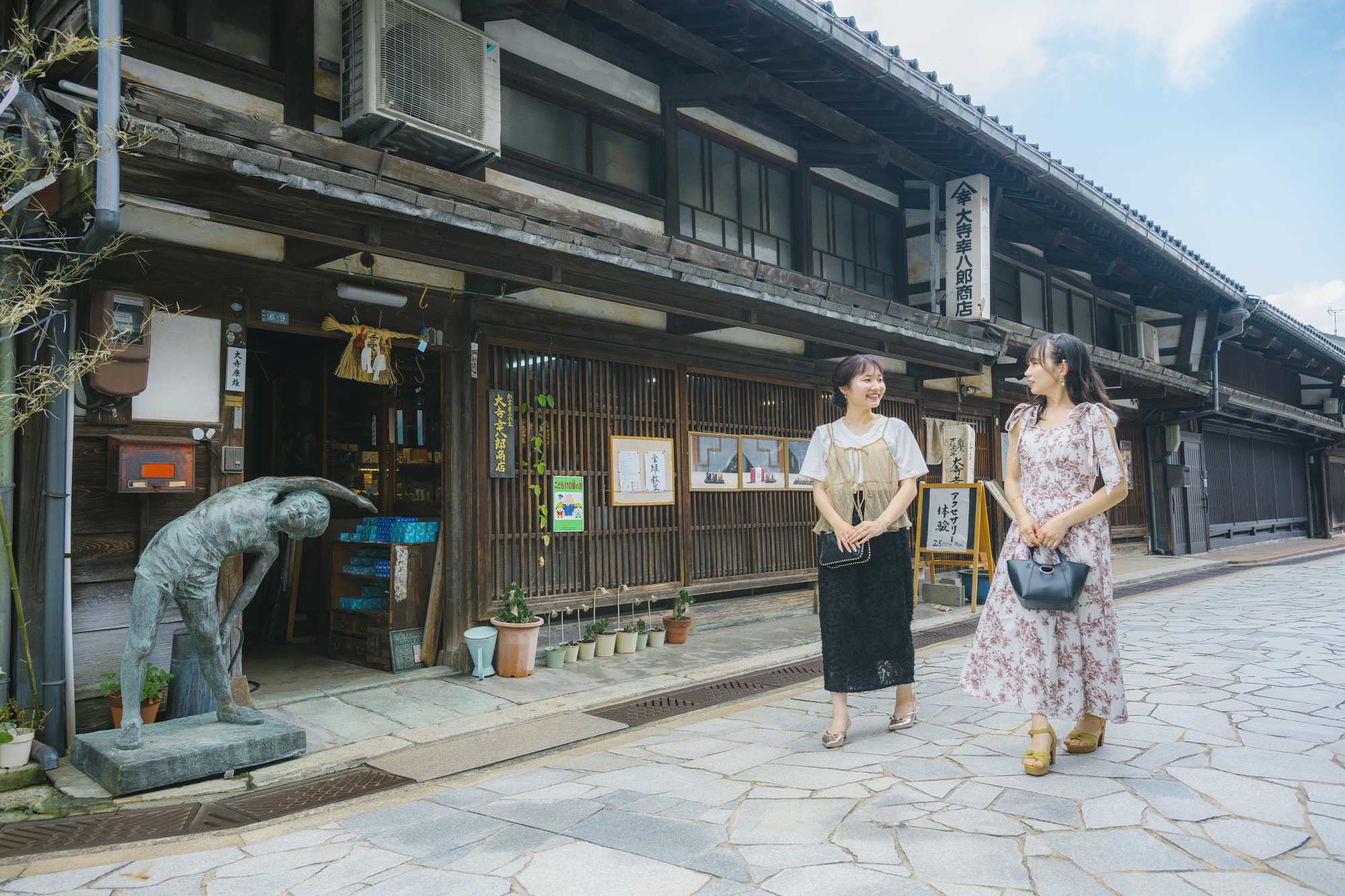金屋町「千本格子の家並み」