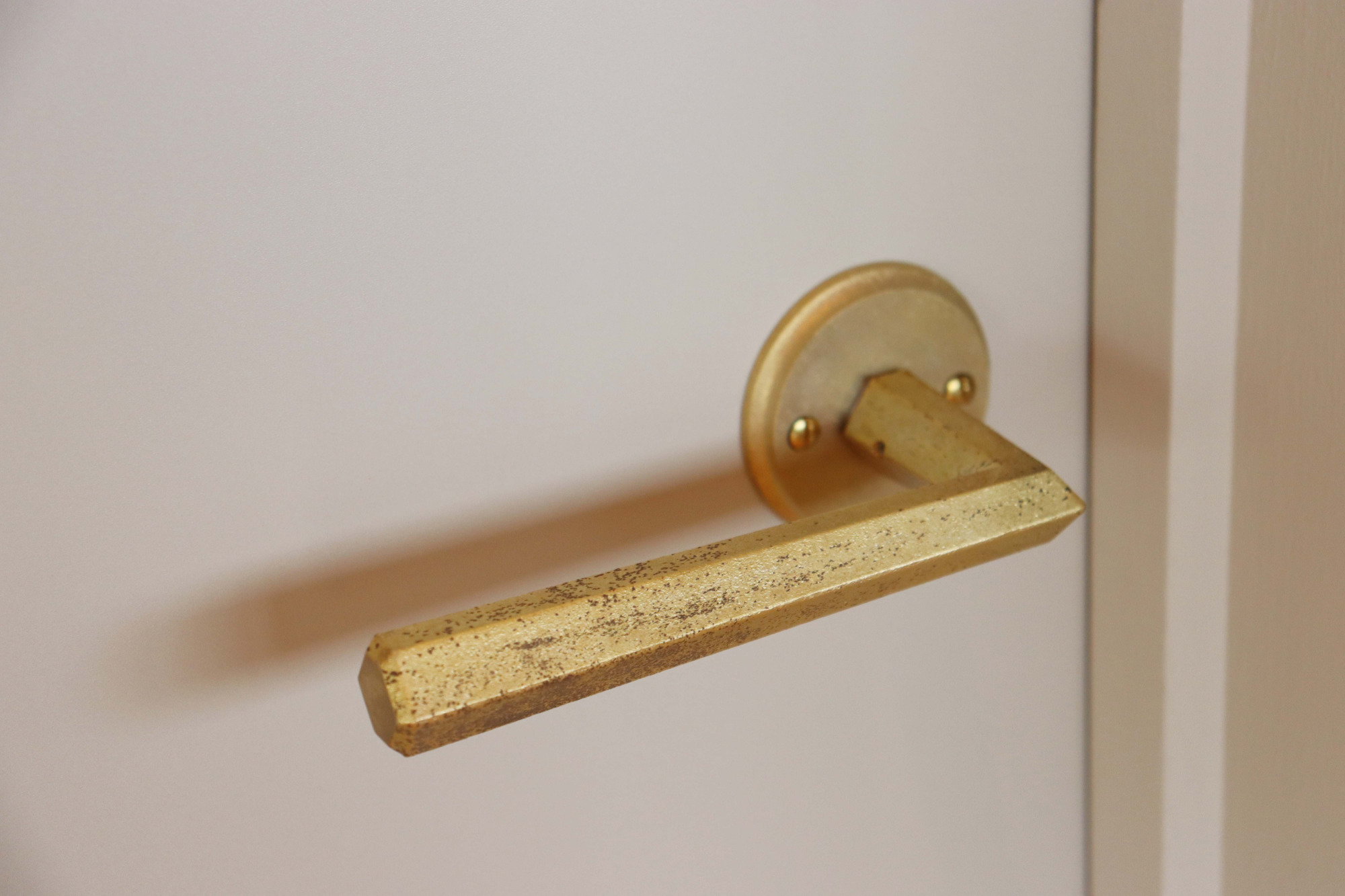 ドアノブもとってもオシャレ！