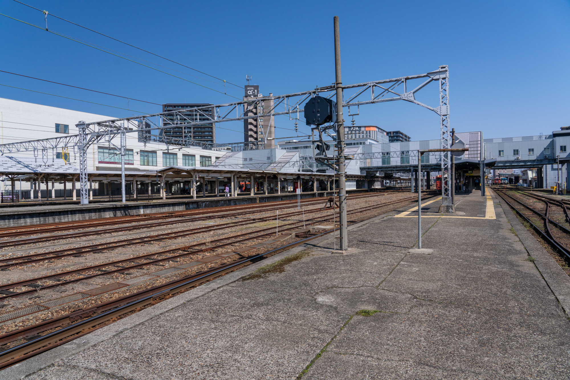 ホームは7つ。さらに線路が沢山