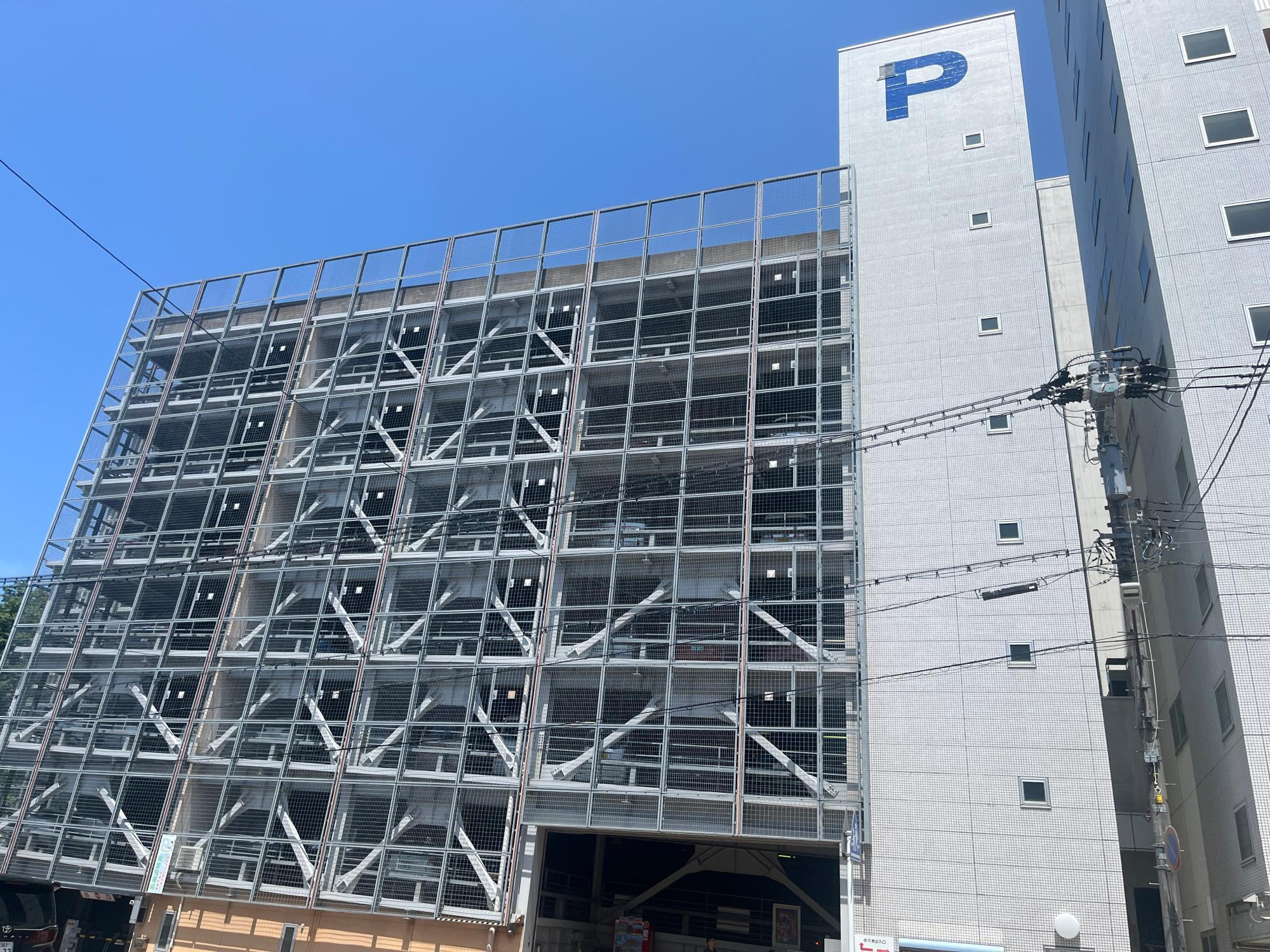 市営御旅屋駐車場