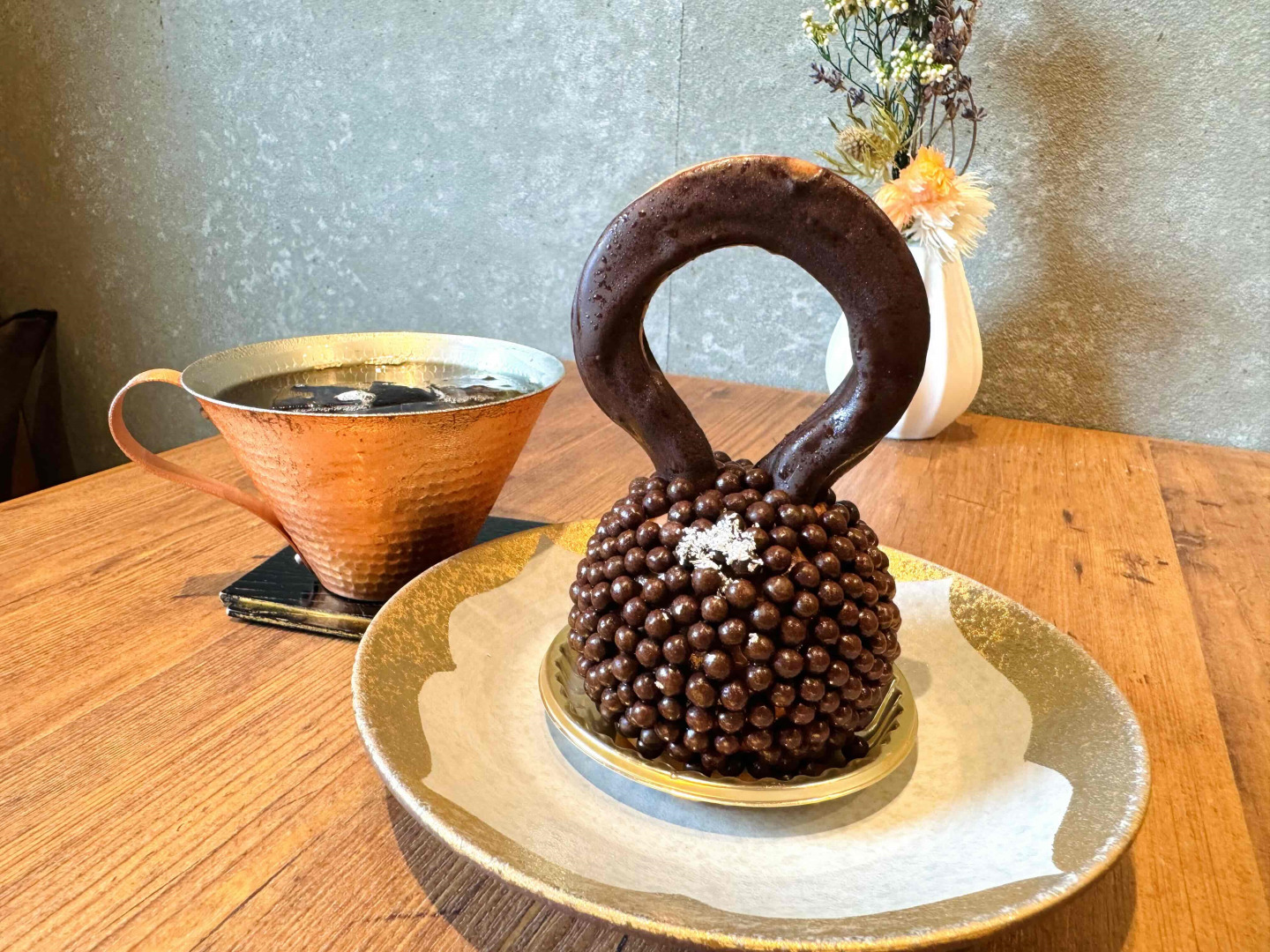 大仏をイメージしたケーキ！