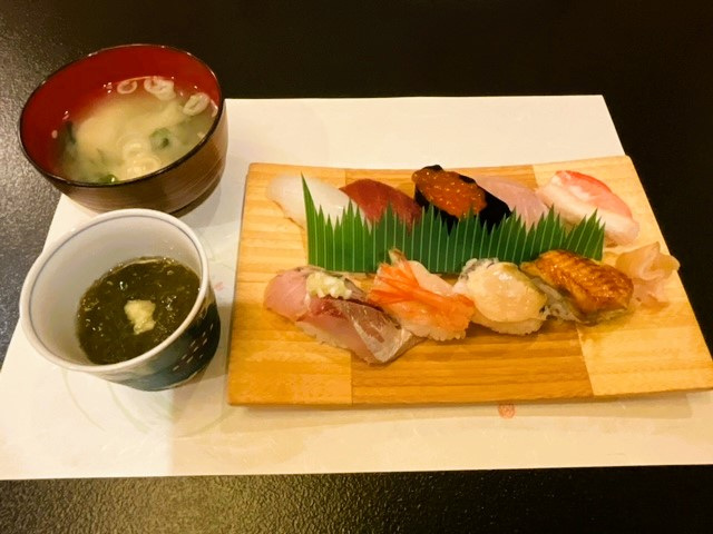 おまかせにぎり「月」【すし貫】