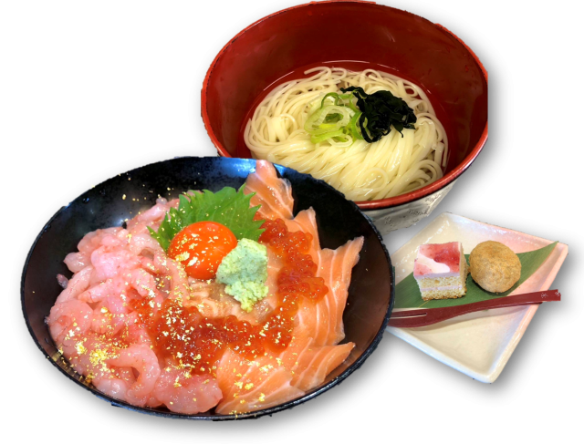 サーモンいくら甘えび丼＆氷見うどん 【道の駅万葉の里 高岡】
