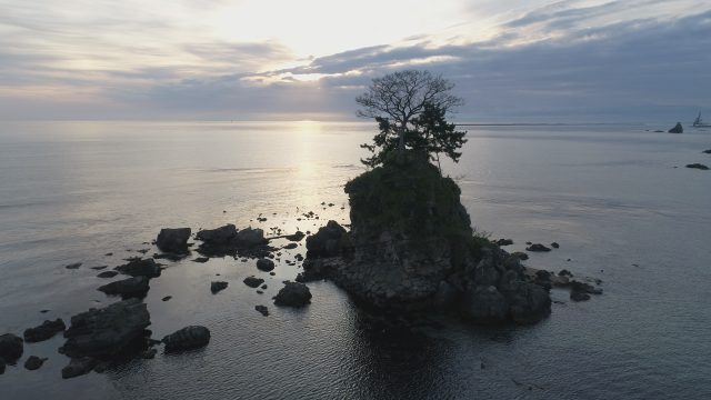 2雨晴海岸(ドローン空撮)