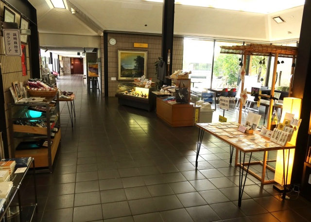高岡市万葉歴史館ショップ