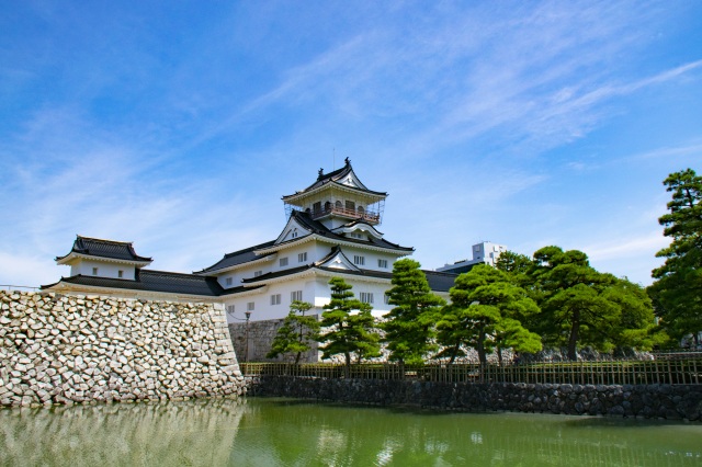 富山城址公園