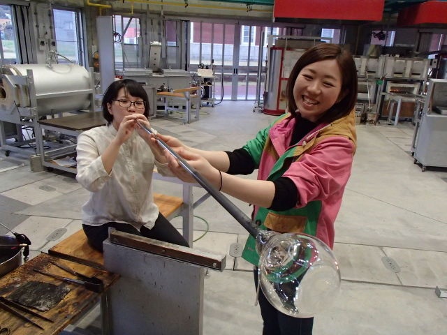 富山ガラス工房