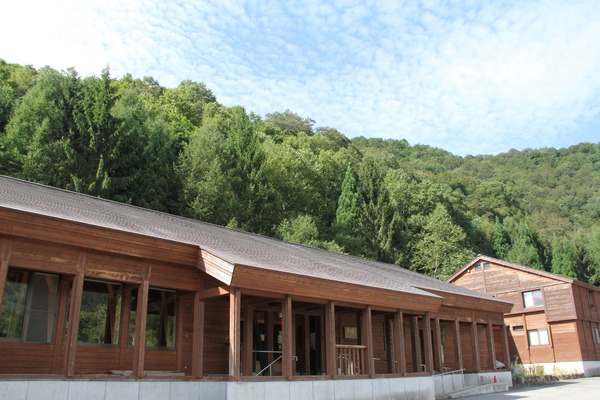 有峰ハウス(宿泊施設)