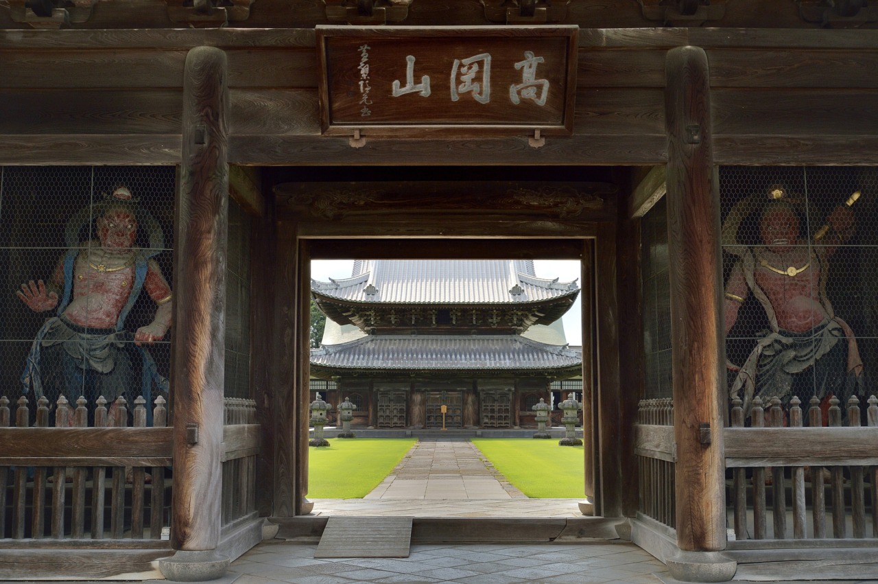 厳かな雰囲気を堪能できます