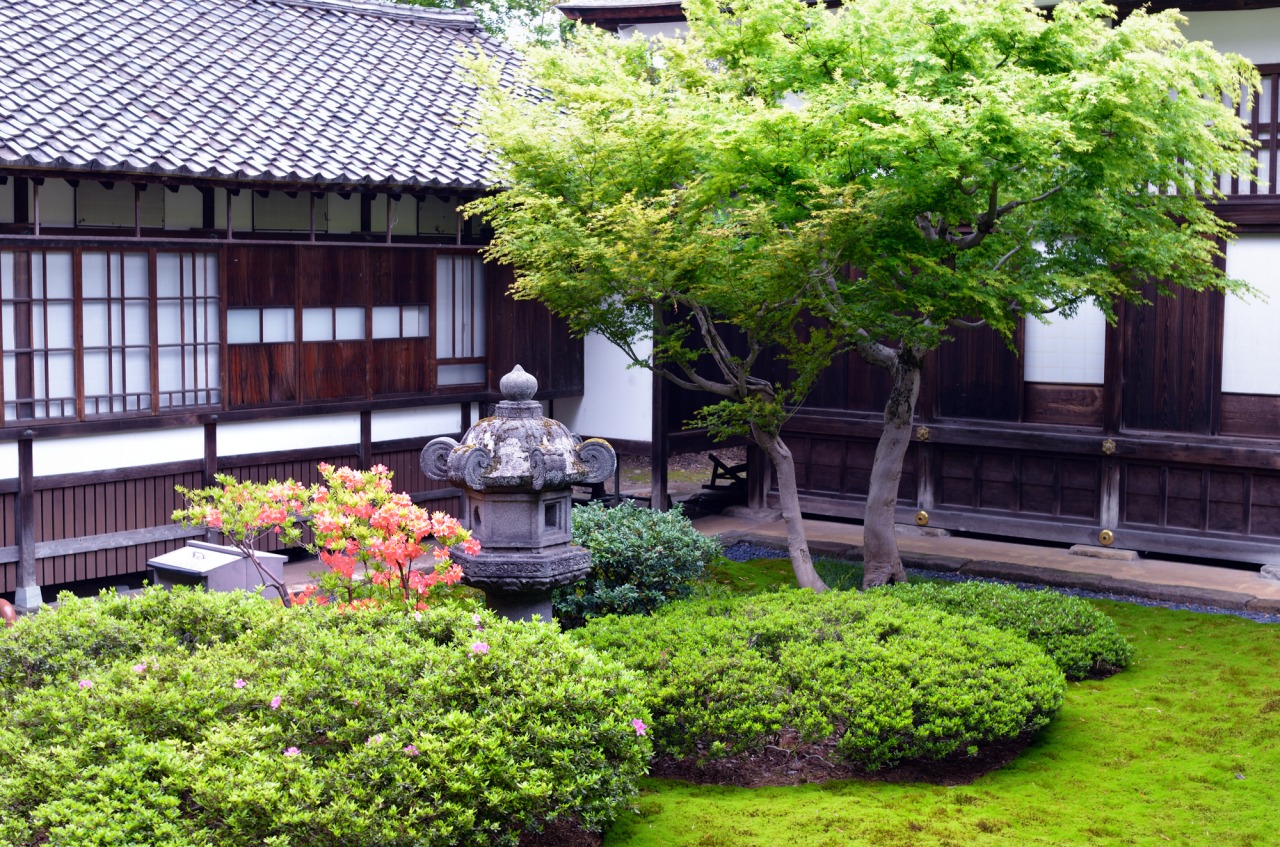 美しく手入れされた庭園も素敵です