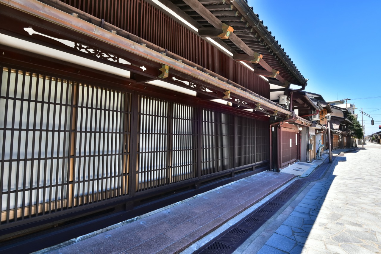 美しい佇まいは街散策に最適