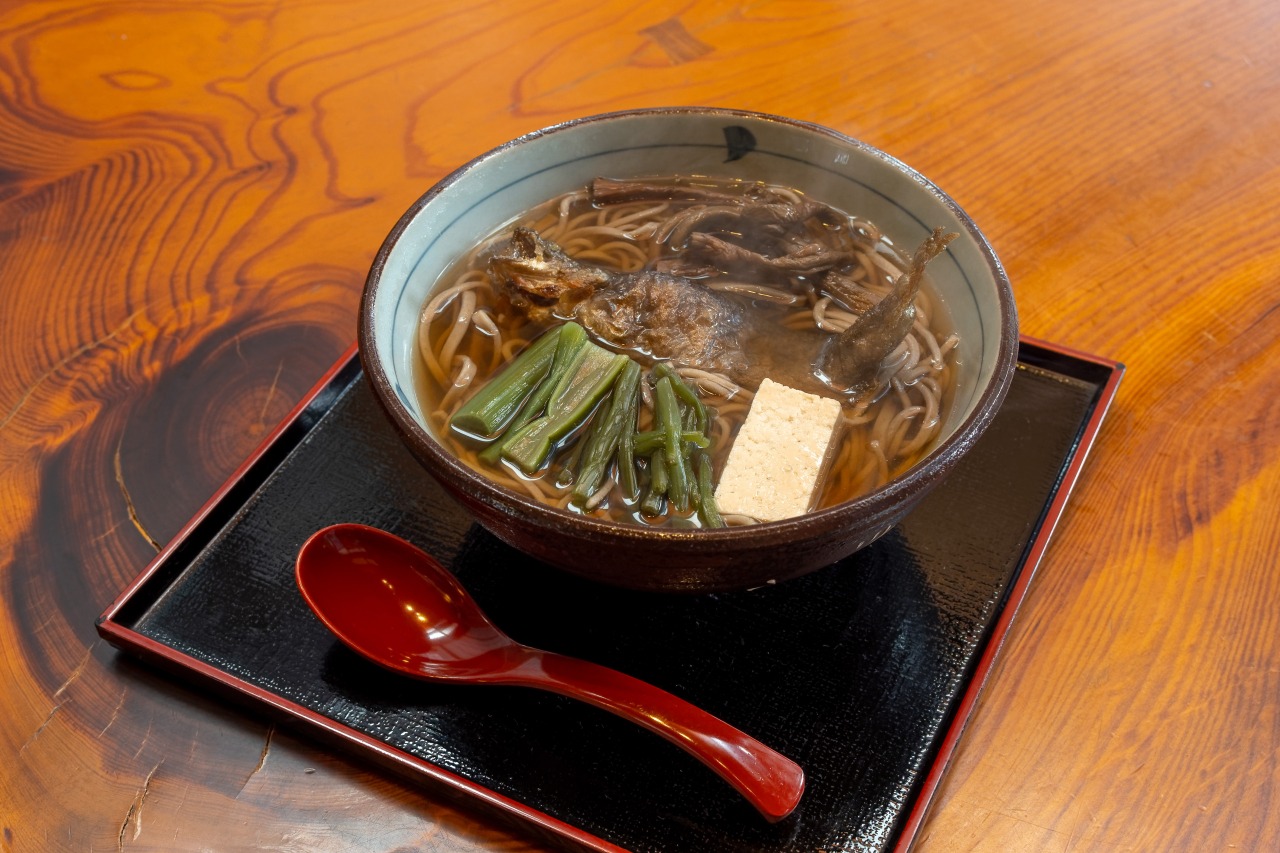 お食事処『ふるさと』の「岩魚そば」！