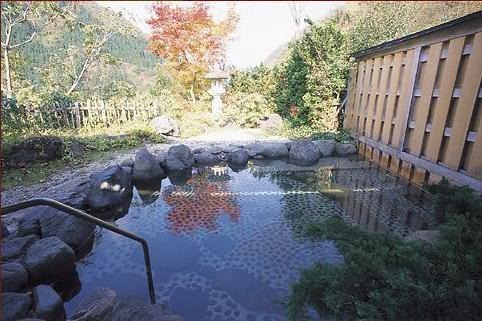 ほっこりあたたまる露天風呂