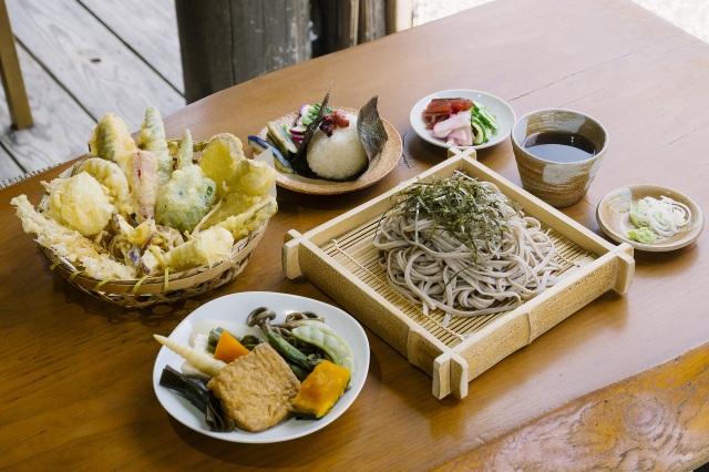 お休み処・茶屋　まつや