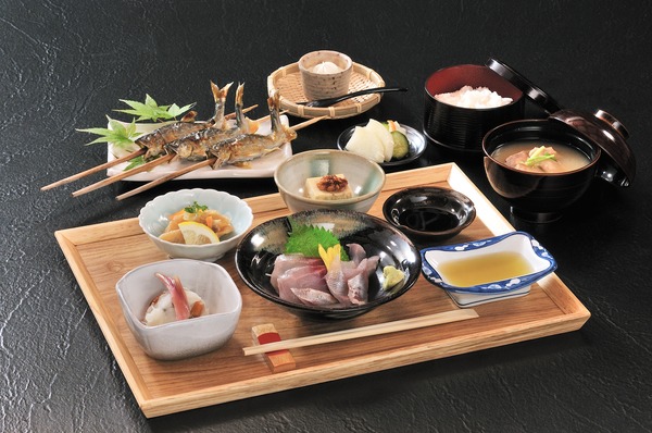 おすすめの「あゆの膳」