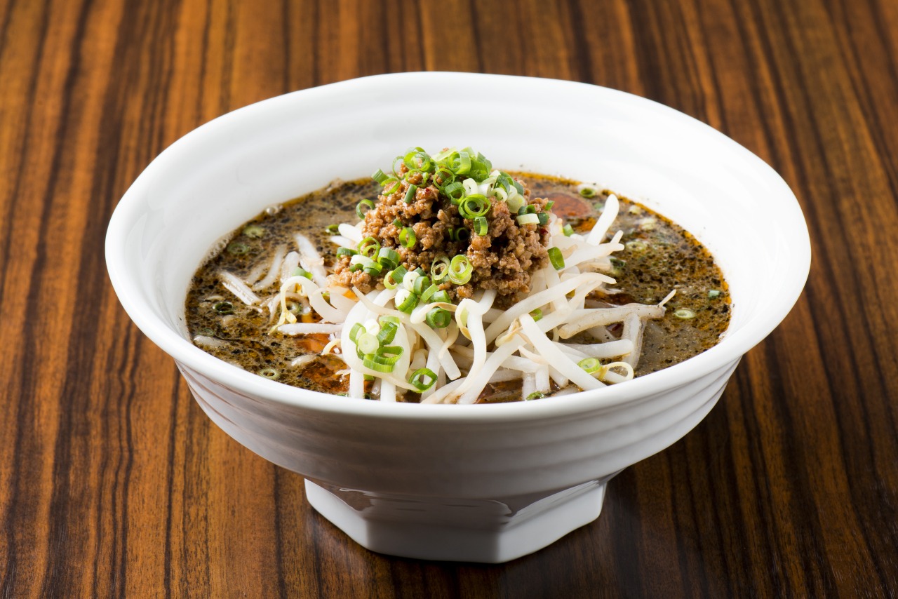 黒胡麻担々麺