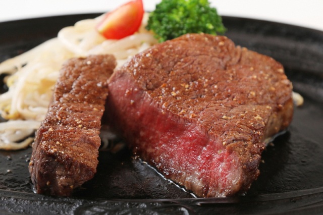 氷見牛ステーキ&ワイン レストラン トロイカ