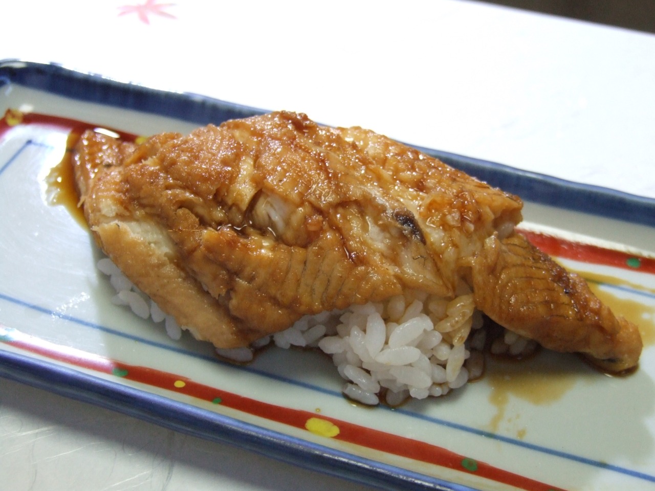 名物の穴子はぜひ一度味わってみて。