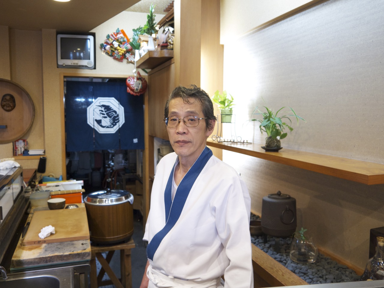 店主の釣谷さん。