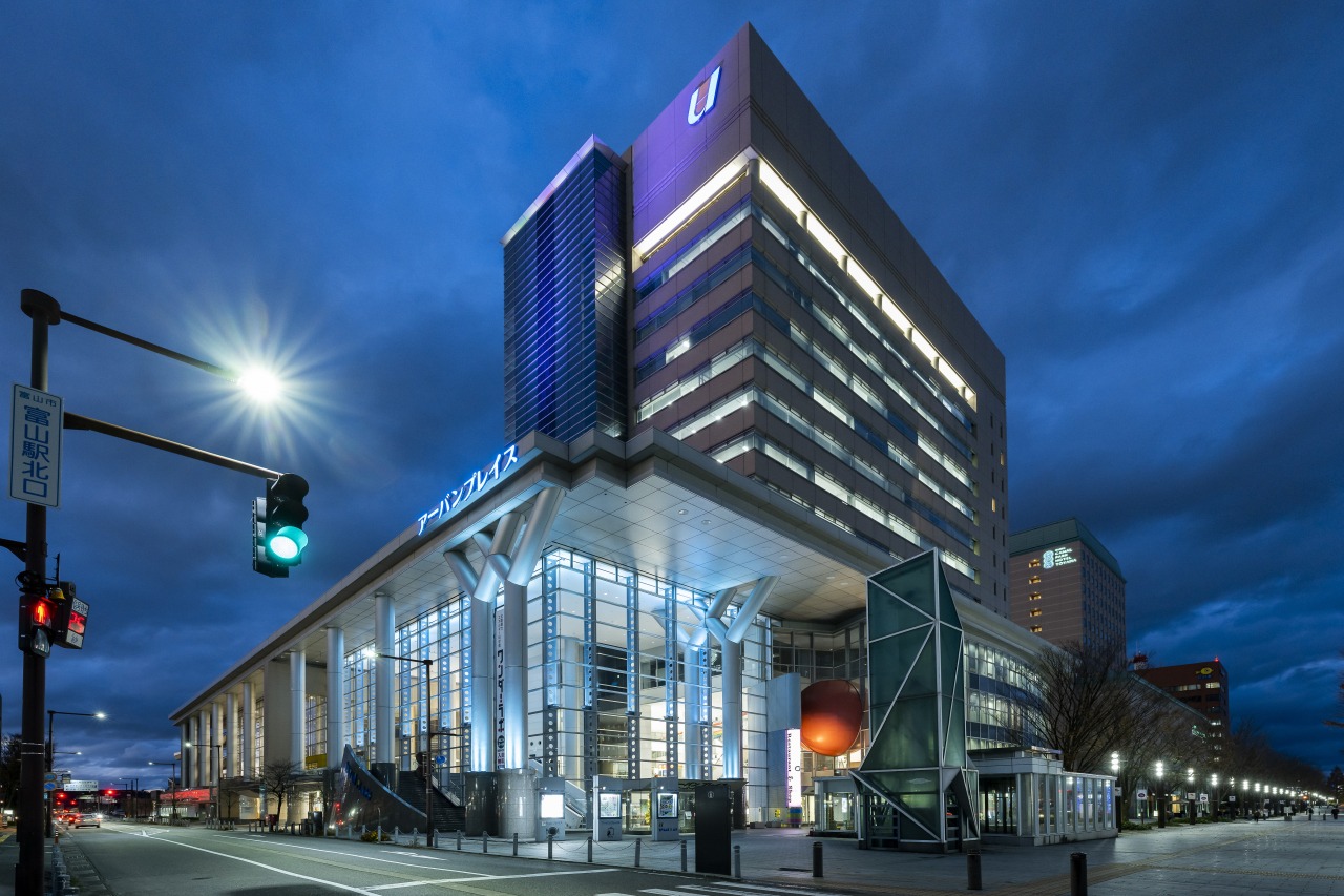 アーバンプレイス外観