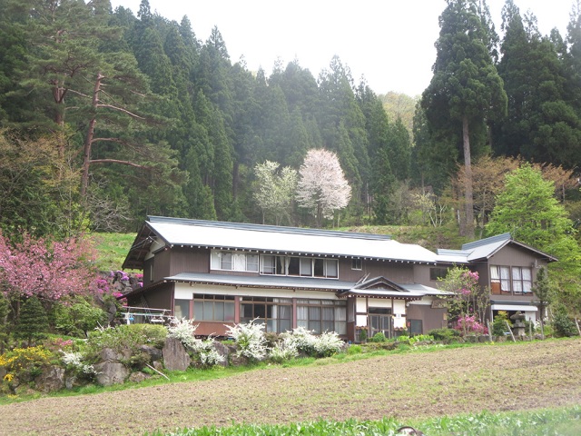 中の屋