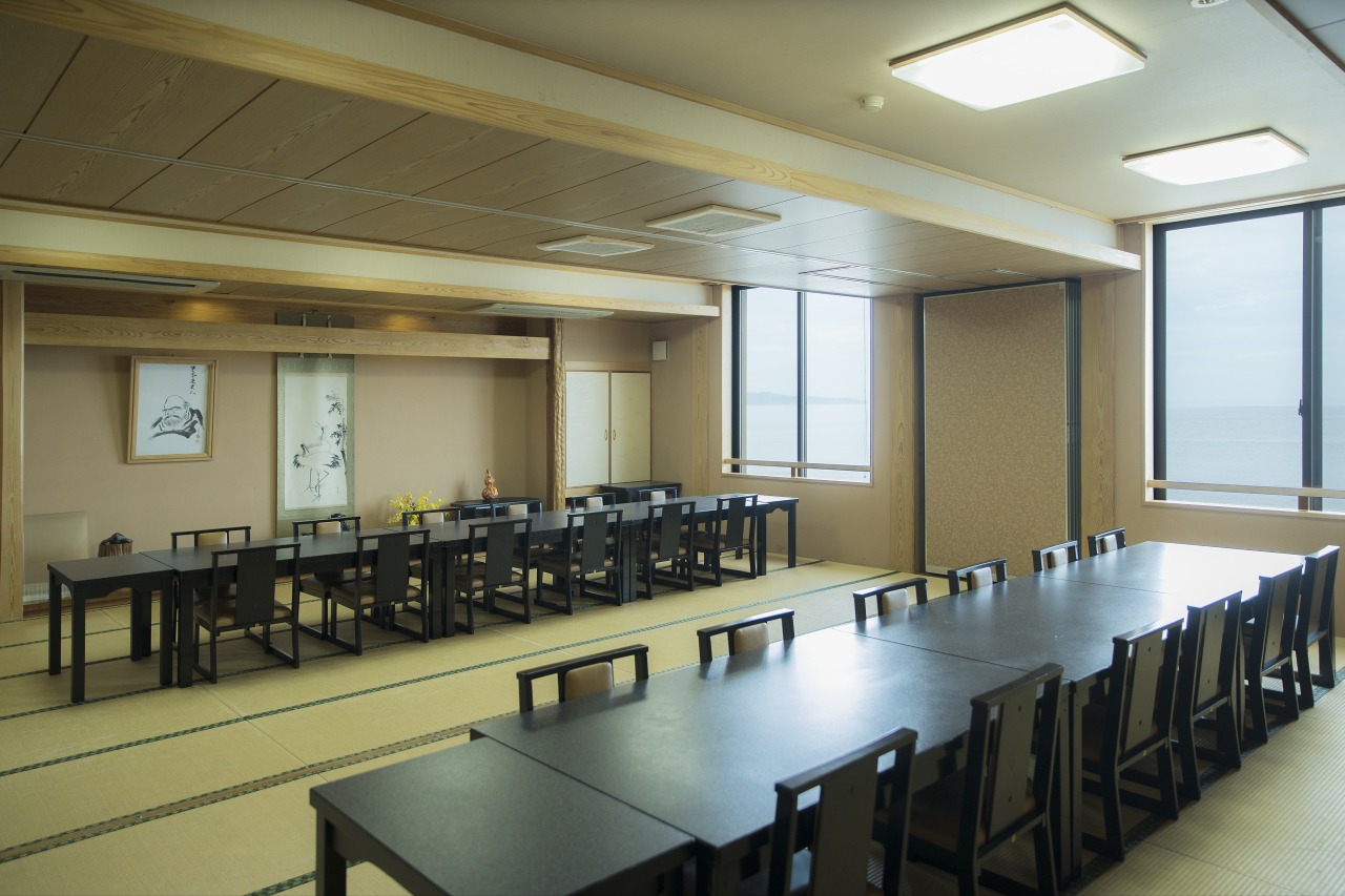広い宴会場も備えています