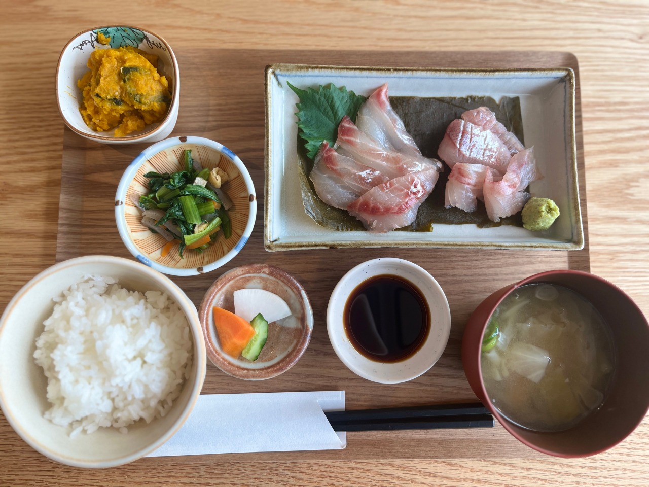 朝食:昆布〆定食