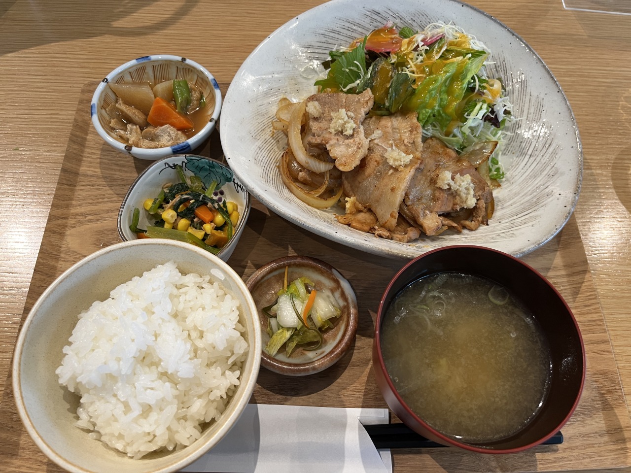 ランチ:週替わり定食
