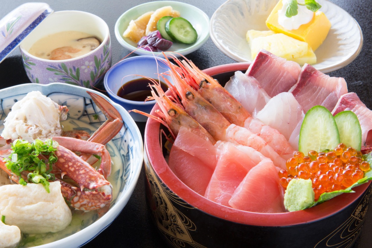 ランチメニューのキトキト海鮮丼