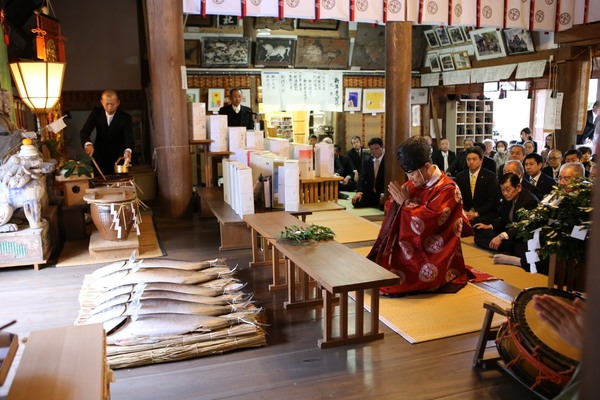 神事の様子