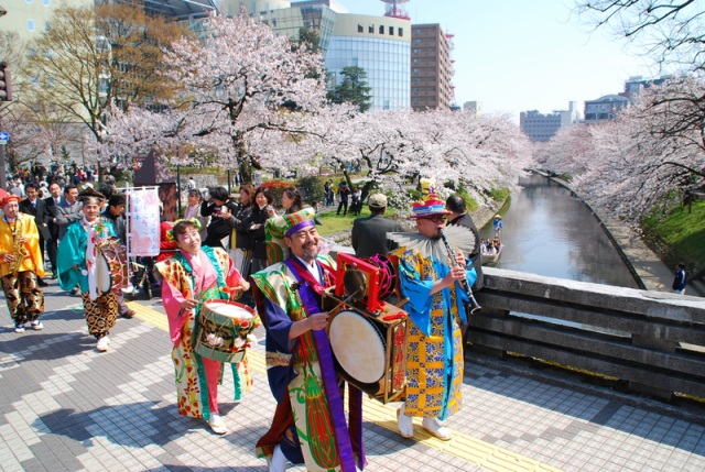 全日本チンドンコンクール