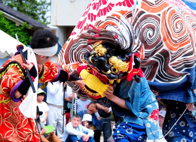 石動天神獅子舞祭り(おやべの獅子舞祭)2026