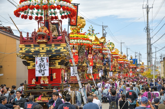 新湊曳山祭