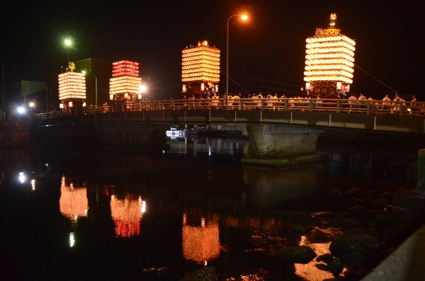 港橋(曳山祭りクライマックスシーン)