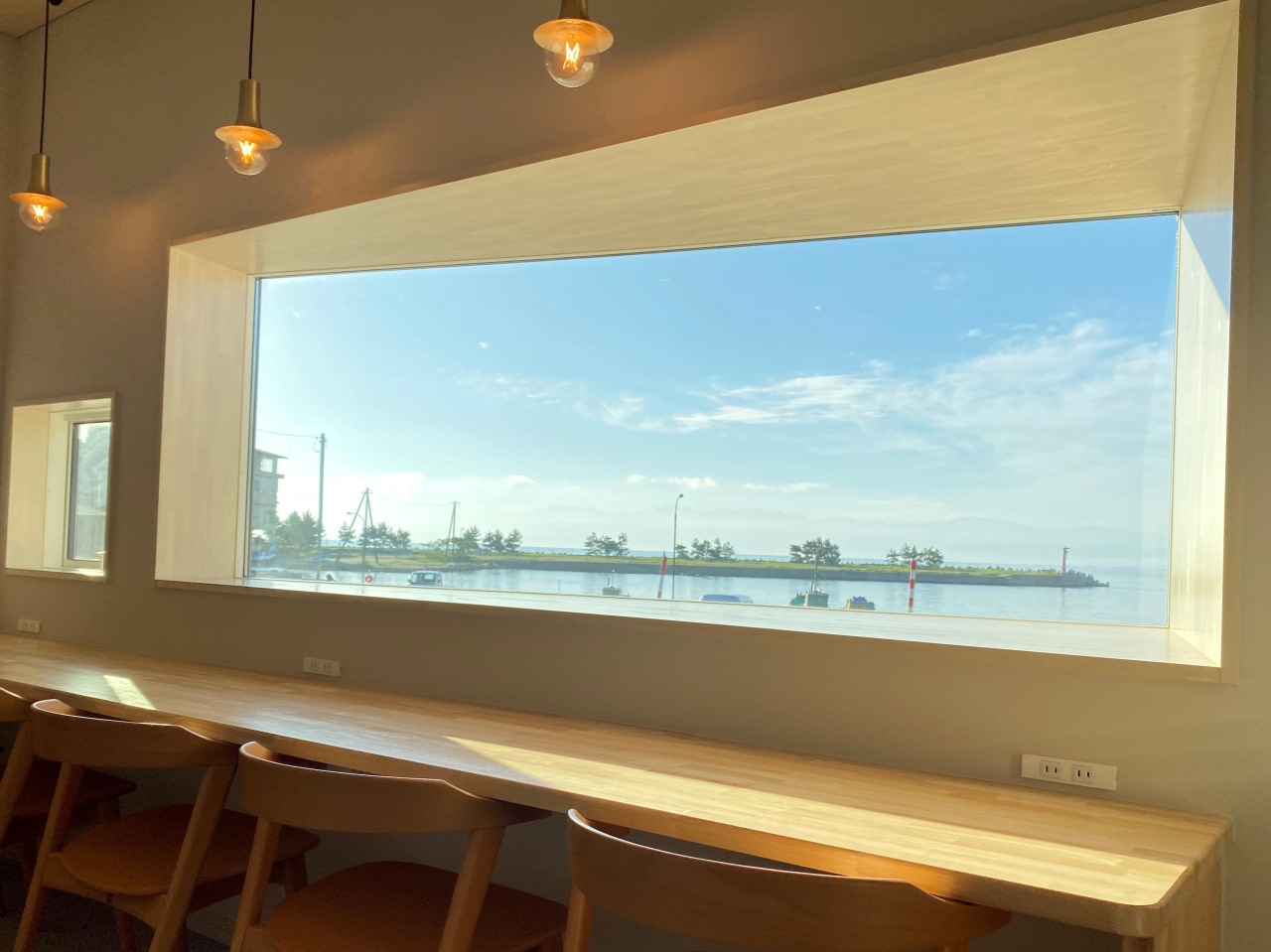 【一棟貸】氷見の美しい海と立山連峰を眺めながら