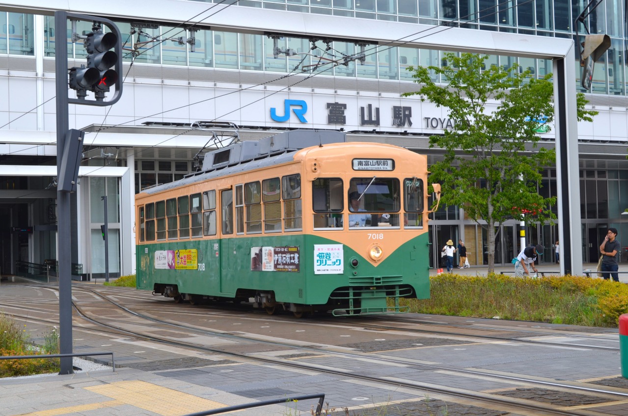 市内電車（市電）