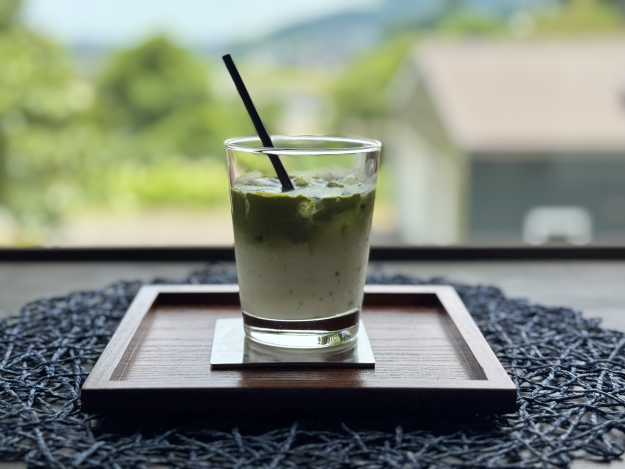 ご注文後に茶筅で点てる本格抹茶ラテ