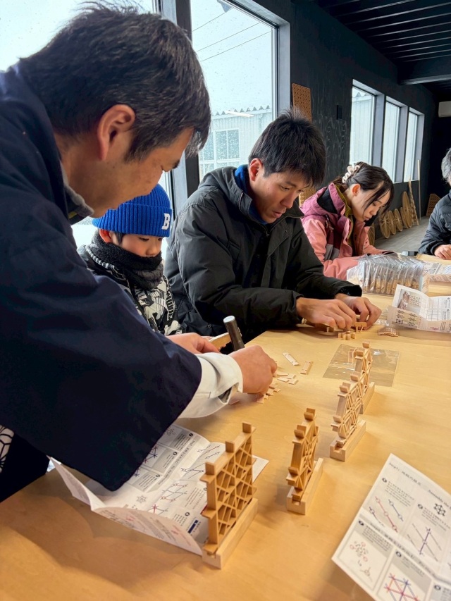 組子細工体験（河島建具）