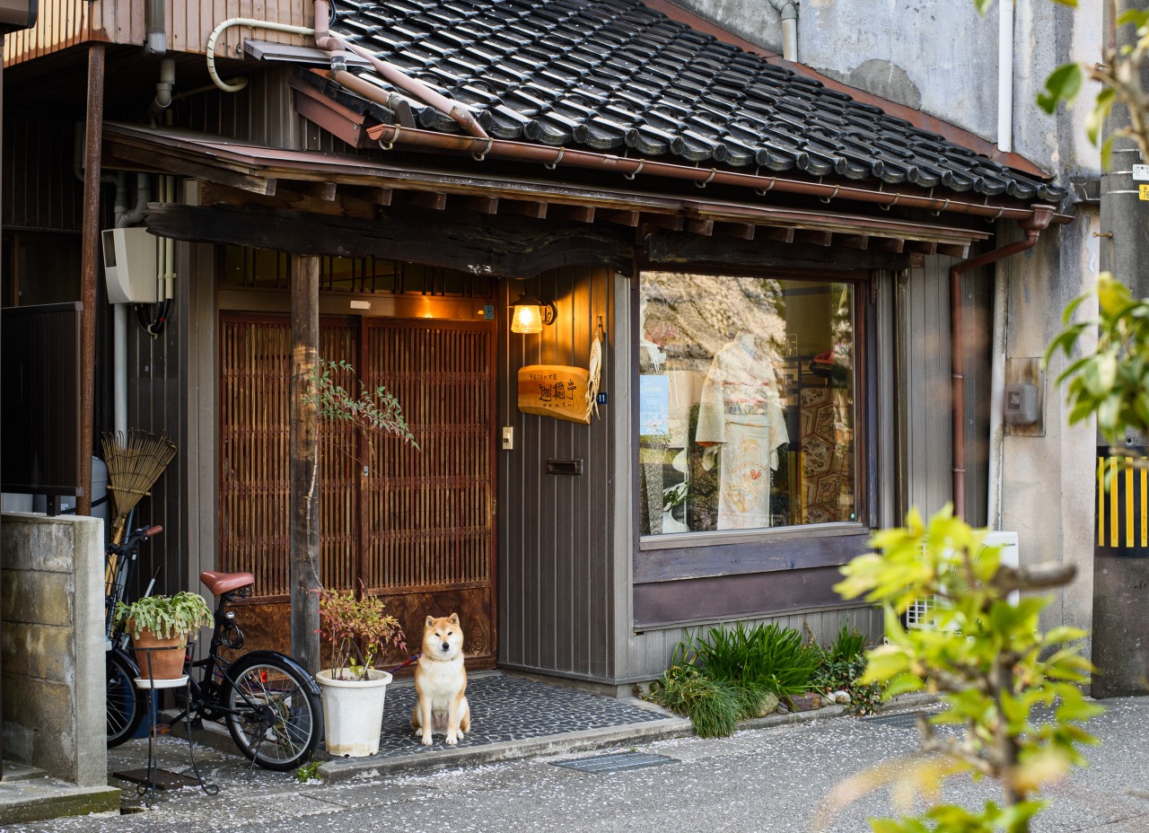 キモノヨロズ屋 迦隠亭(外観)