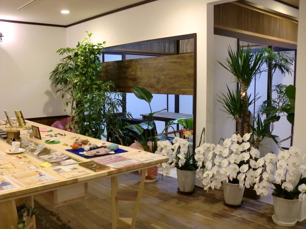 雰囲気の良い店内